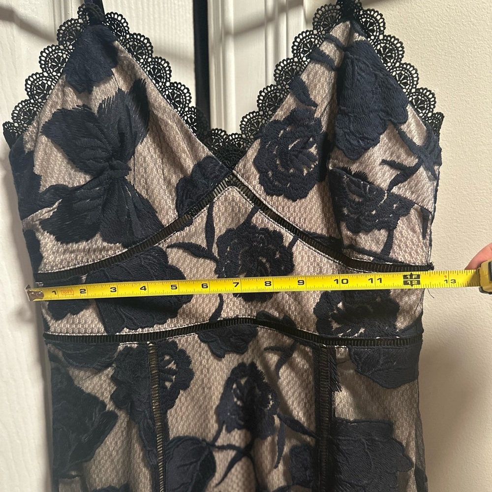 Lulus Alluring Dream Navy Blue Floral Mesh Lace Trumpet Midi Dress - Size XS - Picture 7 of 7